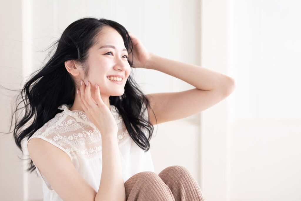 笑顔の女性